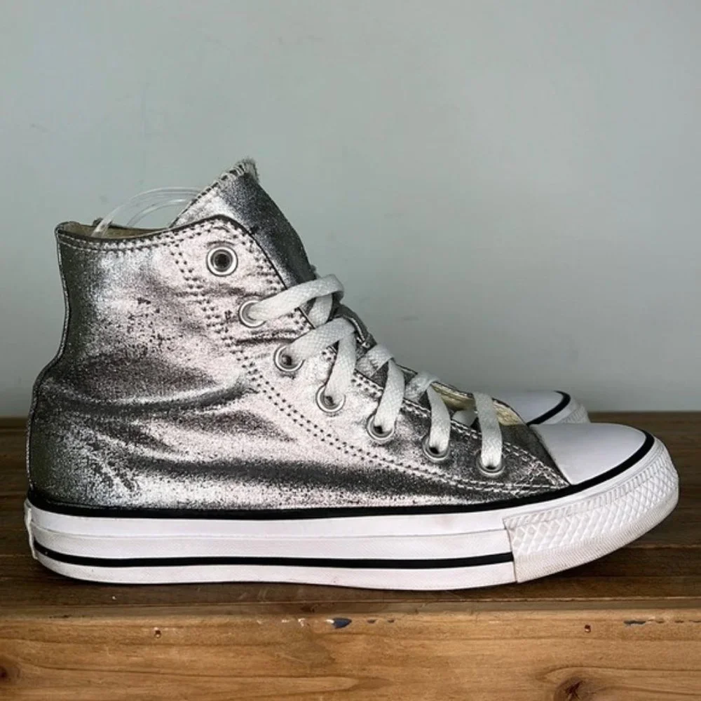 CONVERSE metallic silver high top all star chuck Taylor women’s size 7